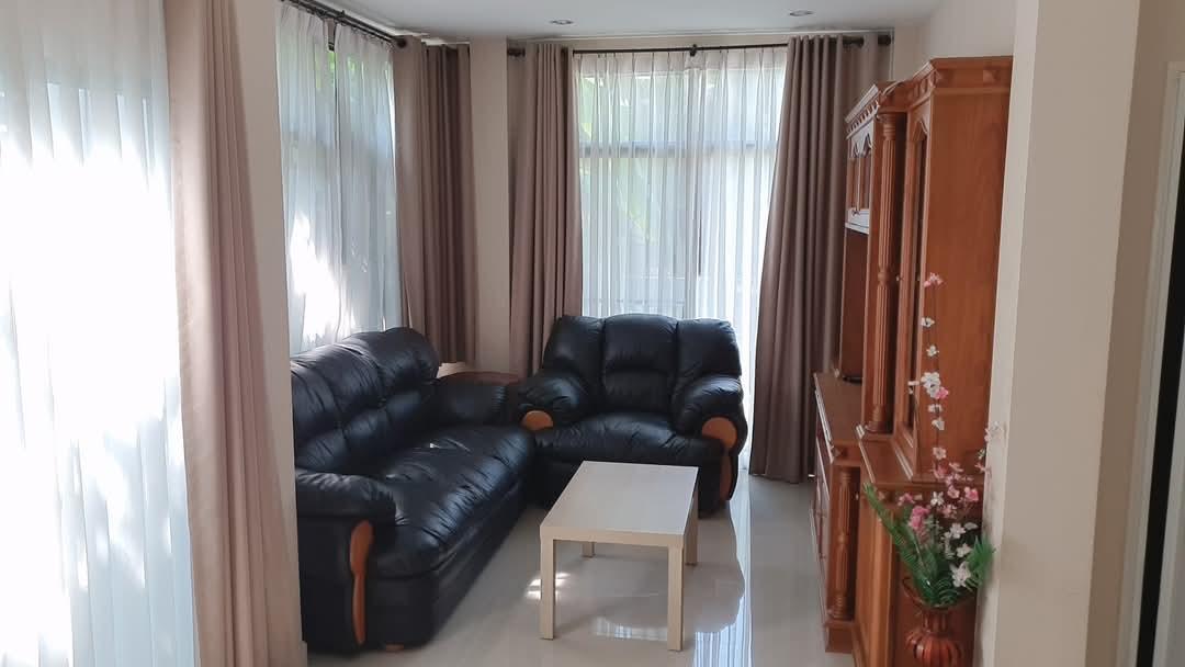 บ้านเดี่ยว 2ชั้น 4นอน 3น้ำ 2จอด 9