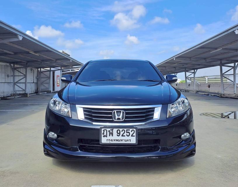 HONDA ACCORD 2.0 E V-TEC ปี2011 สีดำ 8