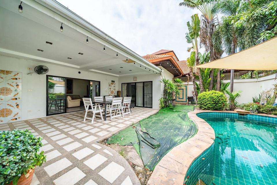 For sale Majestic Pattaya 16.5 Million 10