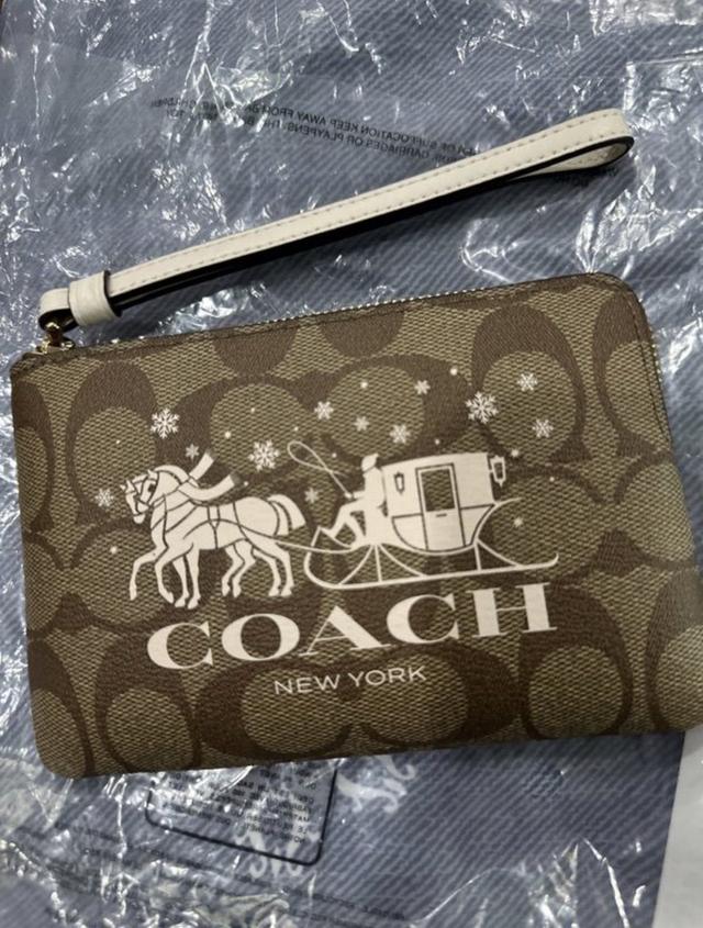 กระเป๋าสตางค์ซิปรูด แบรนด์ Coach รูปย่อยที่ 2