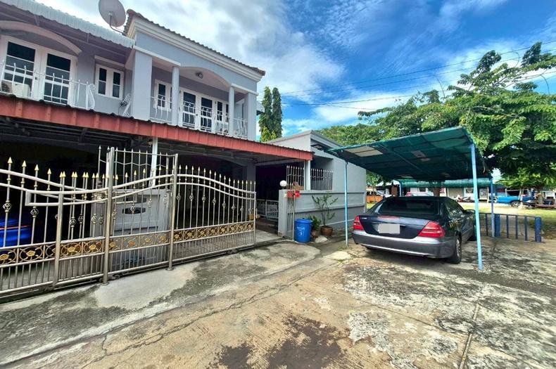 ทาวน์เฮาส์ หมู่บ้านบางใหญ่ซิตี้ (ซอย15) เนื้อที่ 18 ตร.ว. ใกล้ตลาดบางใหญ่ ถนนกาญจนาภิเษก ตำบลเสาธงหิน อำเภอบางใหญ่ นนทบุรี 1