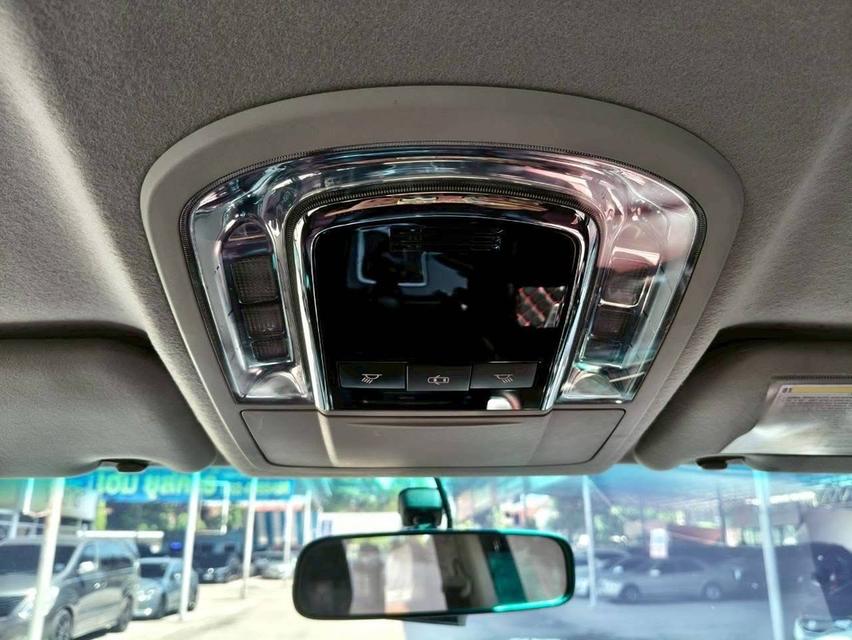 Toyota Fortuner 2.8 TRD SPORTIVO 4WD 2019 รูปที่ 16