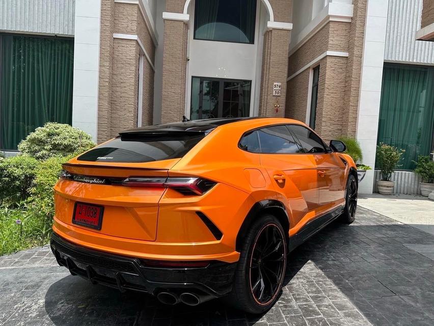 ขาย Lamborghini Urus Pearl Capsule Package2023 3