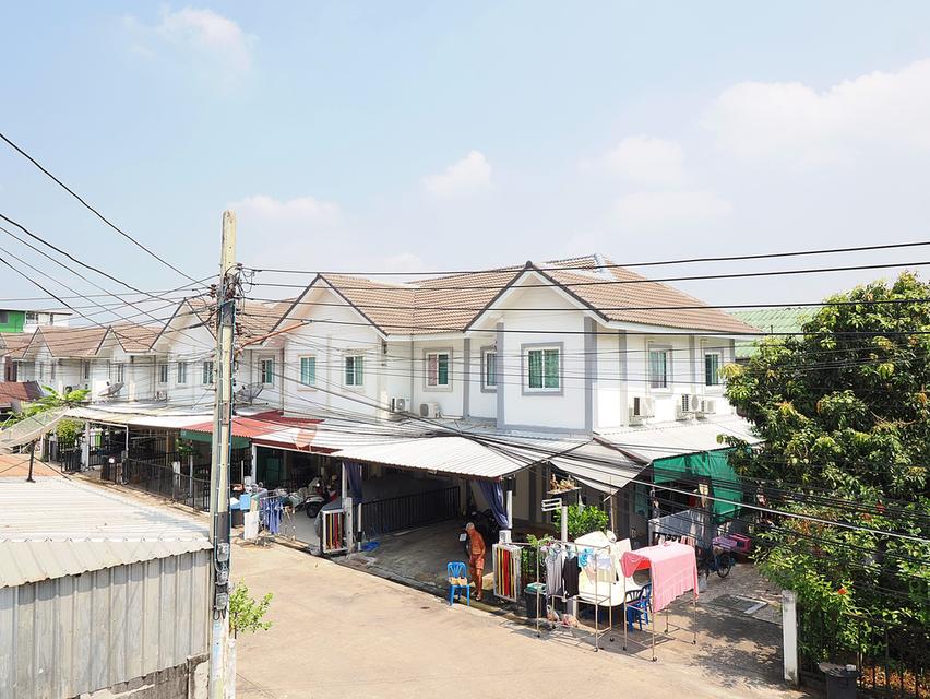 ขายราคาพิเศษ ทาวน์เฮ้าส์ 2 ชั้น ม.ณรุจา เนื้อที่ 30 ตร.ว. 4นอน 2น้ำ บ้านสวย หน้ากว้าง แปลงมุม ทำเลดีมาก ฟังชั่นดีเยี่ยม เฟอร์ครบ พื้นที่กว้าง 18