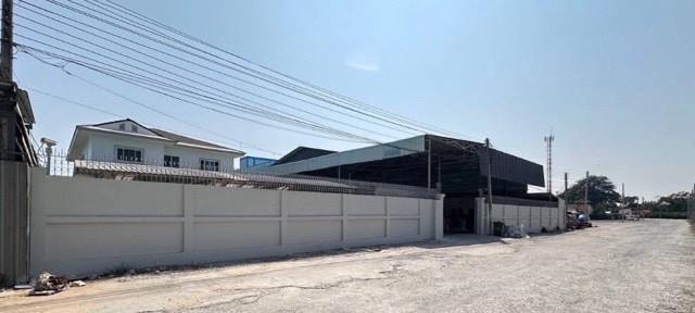 ขายโกดังพร้อมออฟฟิศและบ้านพัก บนพื้นที่ 1 ไร่ ซอยวัดศรีวารีน้อย บางเสาธง สมุทรปราการ พื้นที่ธุรกิจครบชุด รองรับคลังสินค้า เครื่องจักรหนัก 1