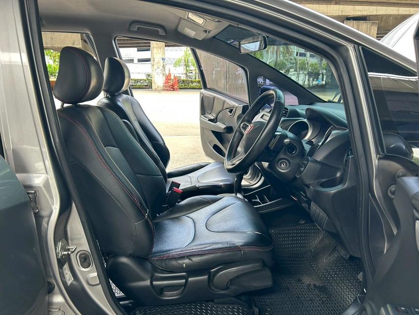 🚗 2009 Honda Jazz 1.5 SV AT รูปที่ 14