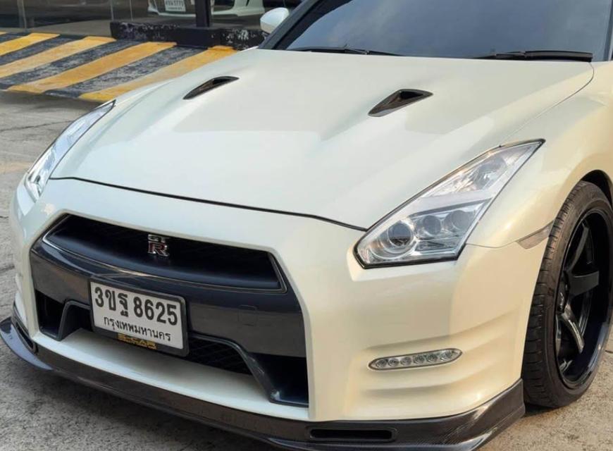 ขาย Nissan GT-R มือสอง 4