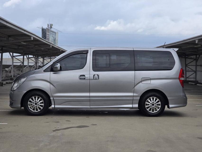Hyundai H1 2.5 Elite รูปย่อยที่ 3