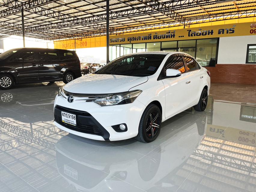 Toyota Vios 1.5 S (ปี 2015) Sedan AT รถเก๋ง สภาพดี ราคาถูก ไมล์น้อย ฟรีดาวน์ ใครกำลังหาอยู่ คันนี้ห้ามพลาด!! 