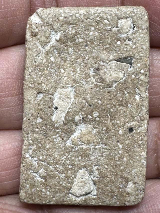 พระสมเด็จพิมพ์ใหญ่ เนื้อเก่ามีมวลสารเป็นก้อน 7