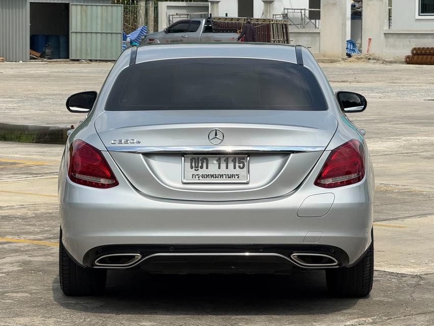 Mercedes-Benz C350e Exclusive W205ปี 2016 เลขไมล์ 92,xxx km.💰ราคา 499,000 บาท *ไม่รวมป้าย รูปย่อยที่ 4