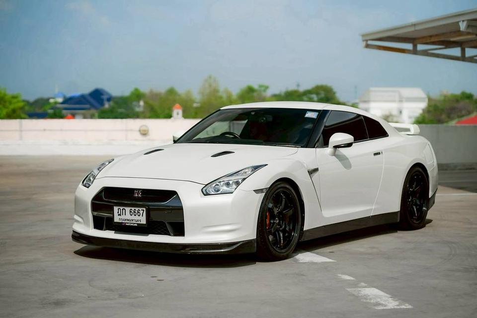 Nissan GT-R R35 2008