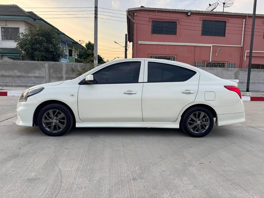 Nissan Almera 1.2 E Sportech ปี 2016 สีขาว เกียร์ออโต้ 7