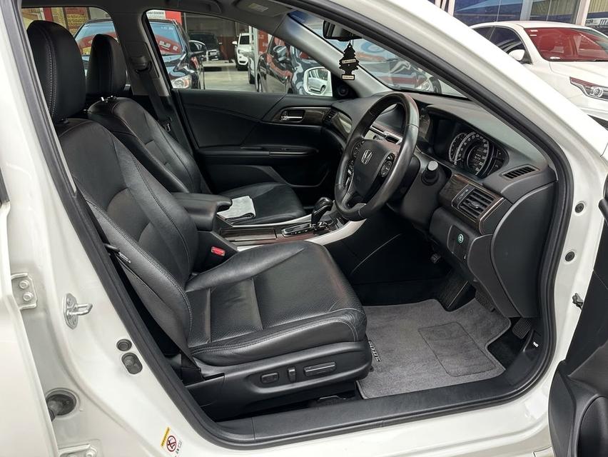 รถเข้าใหม่! HONDA ACCORD 2.0 EL✨ ปี 2013 จดทะเบียนปี 2014 รูปที่ 4