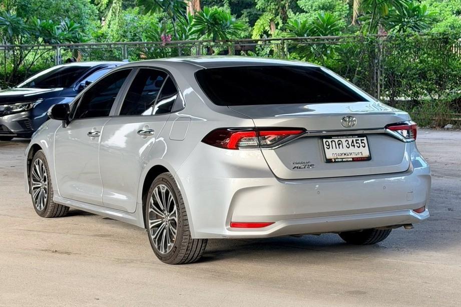 🚗 2021 Toyota Altis 1.8 Sport AT รูปที่ 7