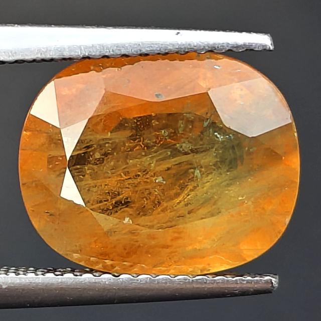 💎 พลอย บุษราคัม เผาBE 💎 น้ำหนัก 6.55 กะรัต