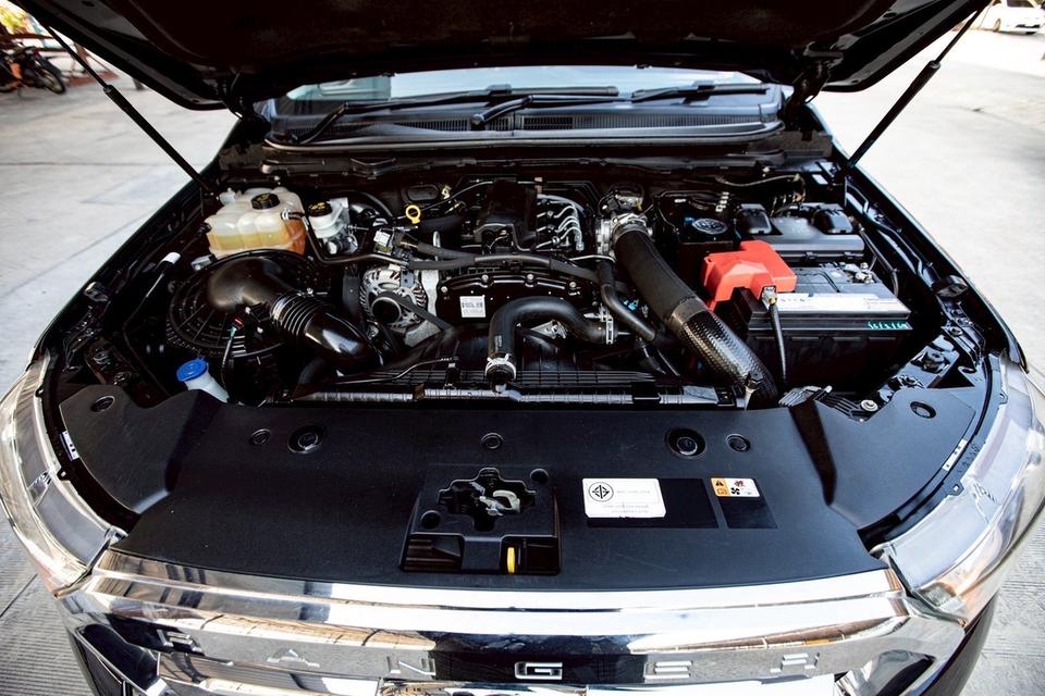 Ford Ranger 2.2  Hi-Lander Double Cab 4x4 เกียร์ ธรรมดา ปี2017 รูปที่ 5