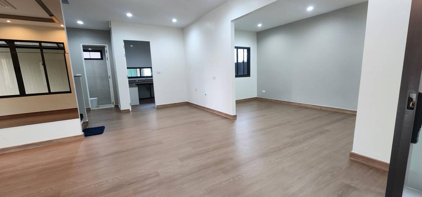 ขายบ้านฮาบิเทีย บ้านประวัติดี ผ่านการตรวจสอบแล้ว ใกล้ทางด่วนเพียง 3 นาที 3