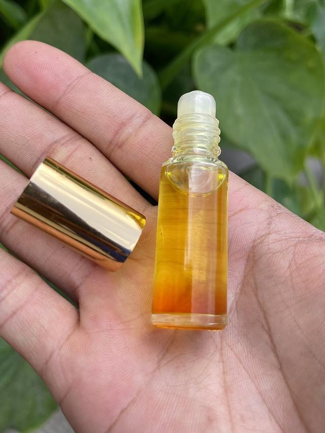 น้ำมันมหาสิทธิโชค อาจารย์เฮง ไพรวัลย์ น้ำมันมหาเสน่ห์ น้ำมันว่านสมุนไพร น้ำมันกฤษณา รูปที่ 5