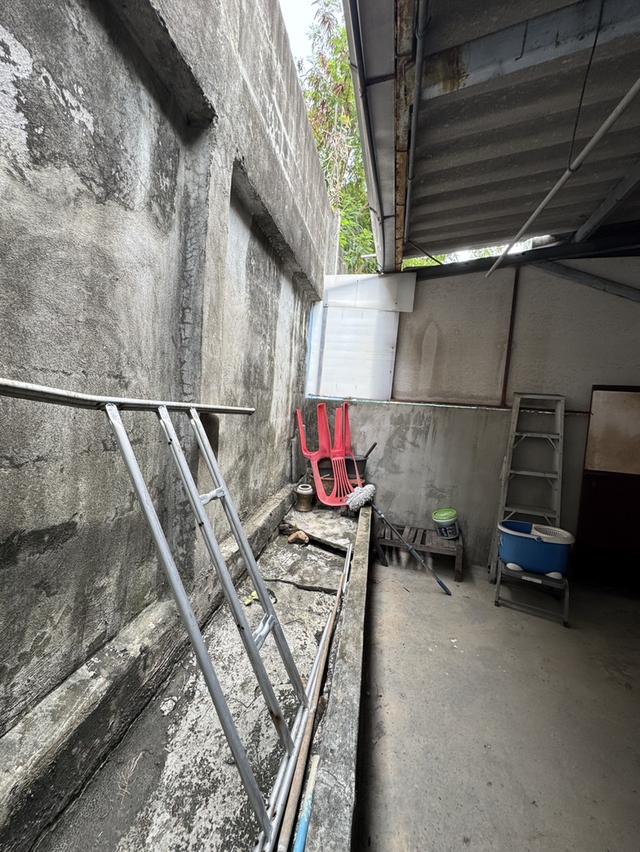 หมู่บ้านไพโรจน์ ซอยบางนา-ตราด 27 19