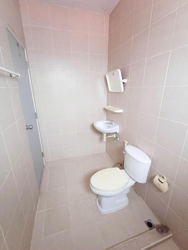 อาคารพาณิชย์ พร้อมที่ดิน กลางตัวเมืองสิงห์บุรี ติด ถนนใหญ่ อ่างทองสายเก่า 3 ชั้น + ชั้นลอย ขายถูก ชายด่วน เจ้าของขายเอง ฟรีมิเตอร์น้ำ แถมมิเตอร์ไฟ 5