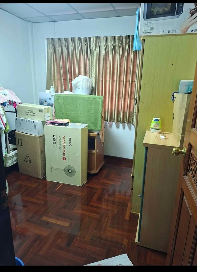 บ้านแฝด 3 ห้องนอน 2 ห้องน้ำ 10