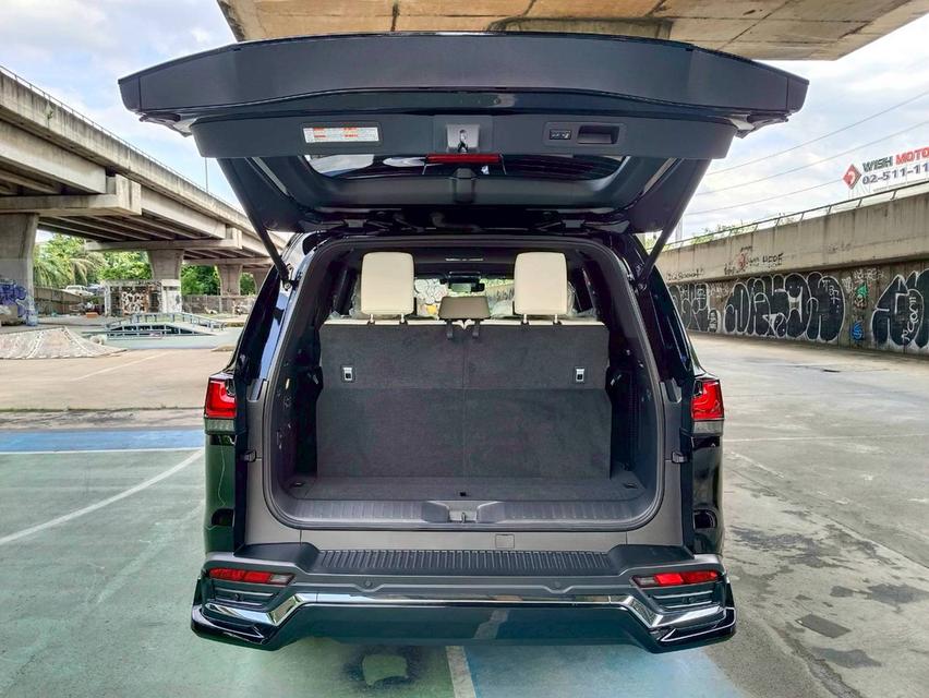รหัสรถ PEAT53 LEXUS LX600 7 seat เครื่อง 3.5 turbo 415 แรงม้า