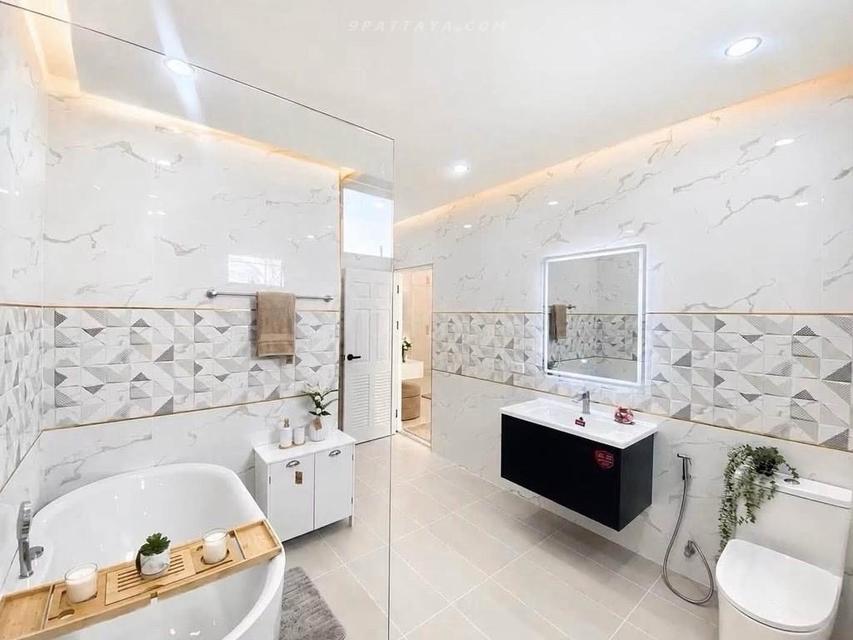 For Sale — Pool Villa at Paradise Hill 2, Khao Noi / Nern Plub WanBeautiful detached pool villa for sale at Paradise Hill 2, Soi Boonsampan 9 9