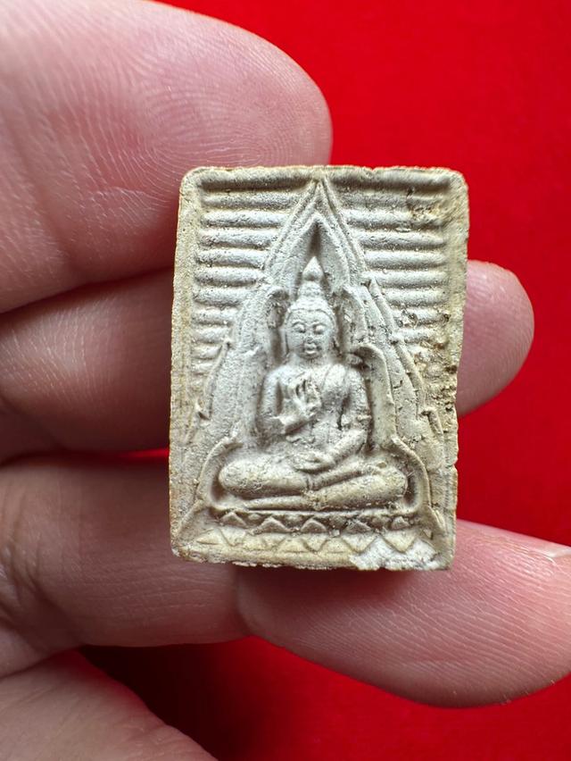 พระผงของขวัญวัดปากน้ำแบ่งปันให้ครับ 3,500 บาท