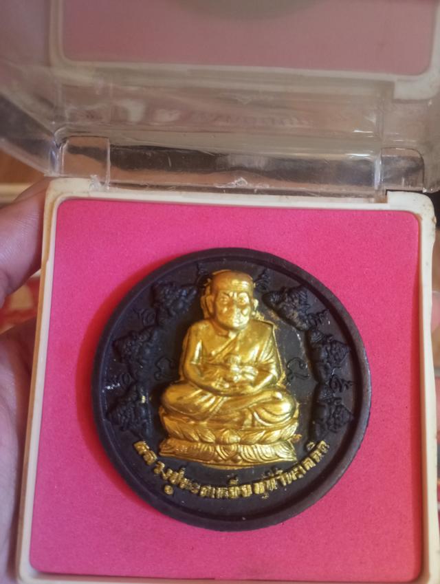 หลวงปู่ทวดเหยียบน้ำทะเลจืด