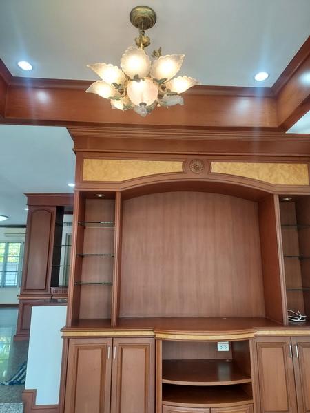 ขายบ้านเดี่ยว 2 ชั้น หมู่บ้านชัยพฤกษ์ 1 ซอยคุ้มเกล้า 7 เนื้อที่ 95 ตารางวา ตกแต่งปรับปรุงใหม่ 3