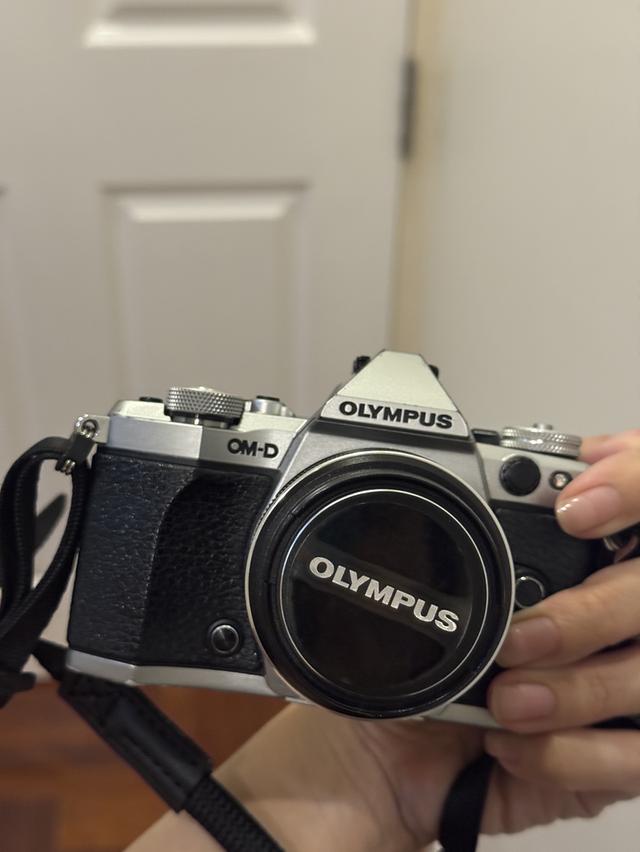กล้อง Olympus EM5-II + Lense Olympus 17mm 4