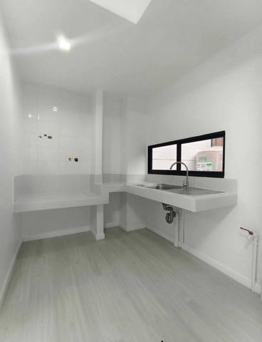 ทาวน์โฮม3 ชั้น บ้านใหม่ รีโนเวทใหม่ทั้งหลัง ราคาดีสุดในโครงการ 6