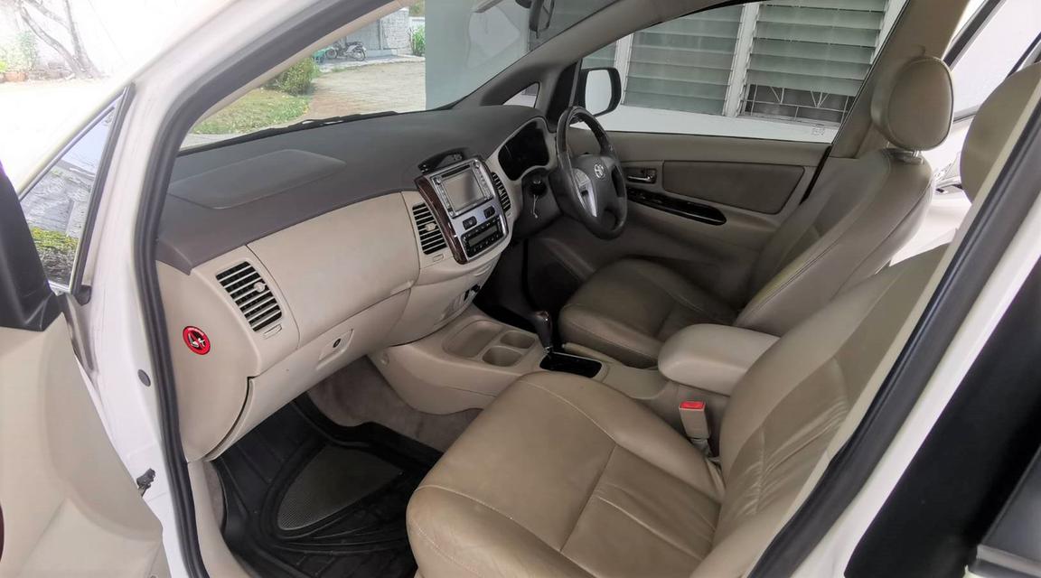 Toyota Innova  2.0 V  ปี 2012 รูปที่ 9