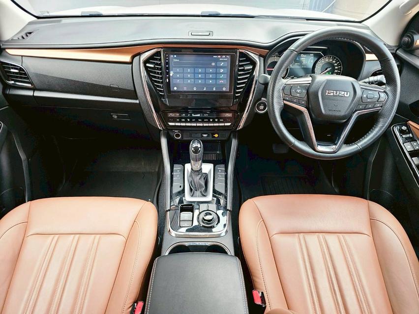 Isuzu MU-X 3.0Ultimatc 4wd ปี22 11