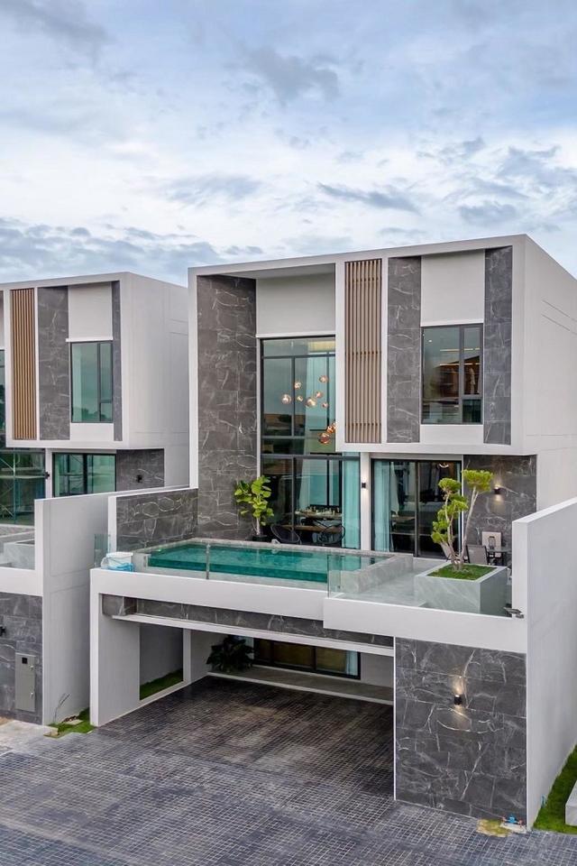 ขายบ้านเดี่ยว3ชั้น มีลิฟต์ ตกแต่งพร้อมอยู่ โครงการไฮบิวรี่ วัชรพล-รามอินทรา บางเขน กทม. 1