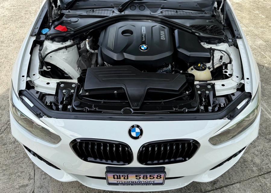 2018 BMW 118I M PERFORMANCE รถมือเดียว 8X,XXX กม รถเข้าศูนย์ตรงระยะ รถไม่เคยมีอุบัติเหตุครับ 15