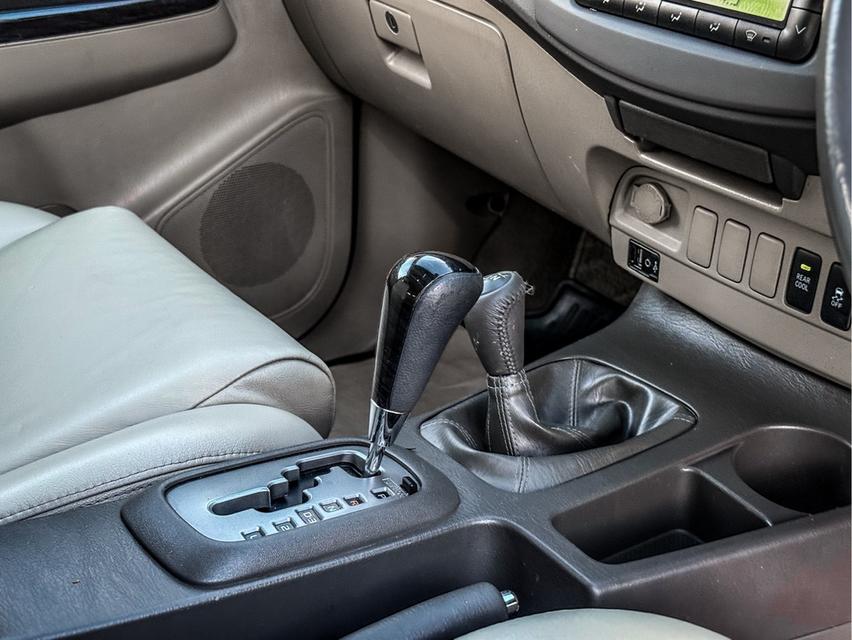 ขาย Toyota Fortuner 3.0v 4wd ปี12 10