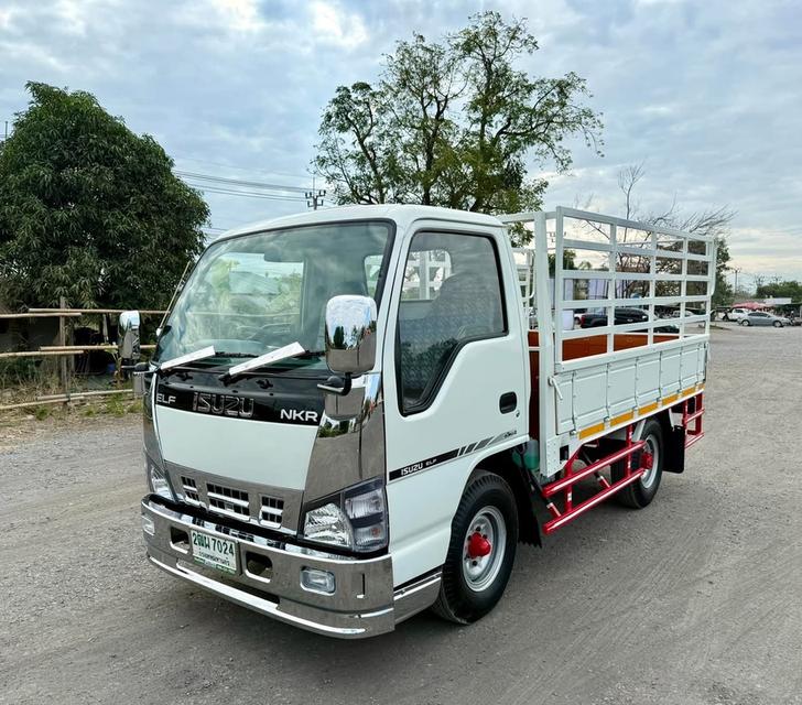 ขายถูกมาก Isuzu NKR 100 Hp Turbo