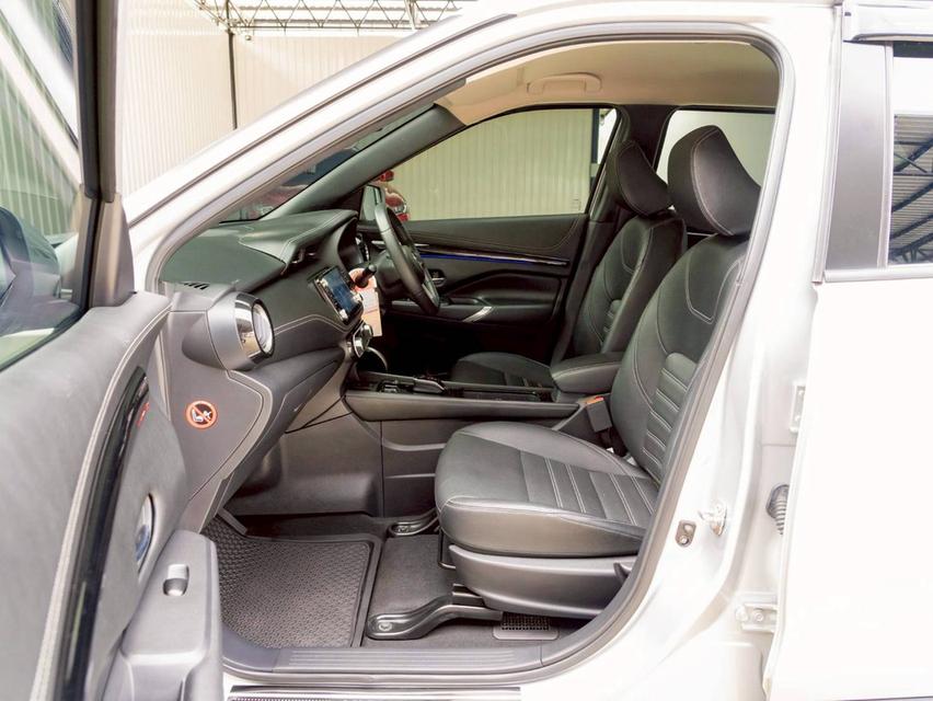Nissan Kicks 1.2 V ปีจด 2023 13