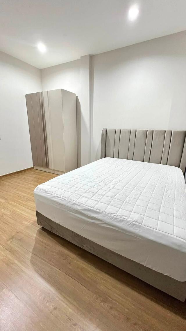 ให้เช่าบ้านทาวน์โฮม 3 ชั้น หมู่บ้านโครงการ สิริเฮ้าท์ รัชดา 18 SIRIHOUSE (หลังมุม)ใจกลางรัชดา-ลาดพร้าว 10