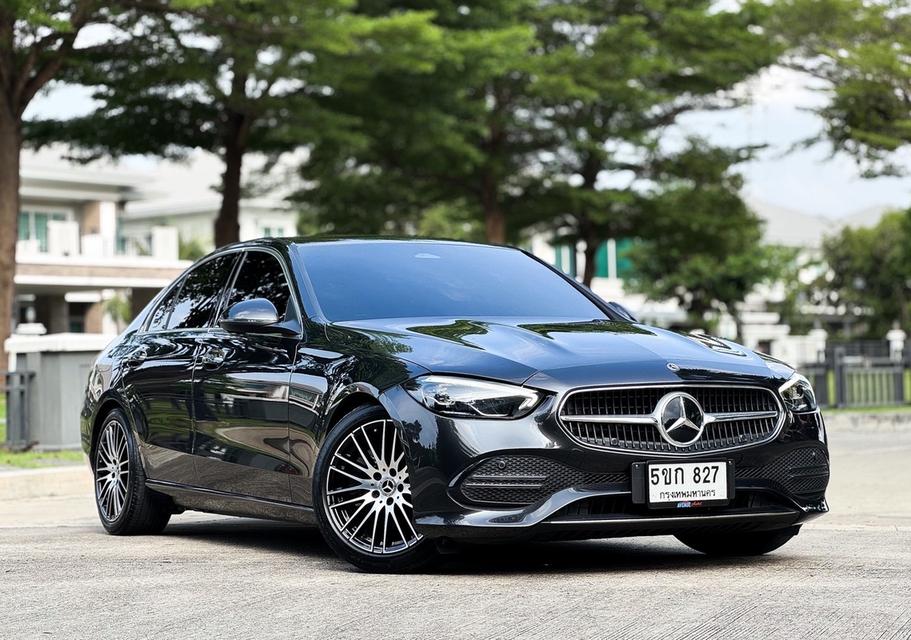 รหัสรถ AVA827 ⭐️ Mercedes-Benz C220d ดีเซล Avantgarde (W206) โฉมปัจจุบัน ปี 2024