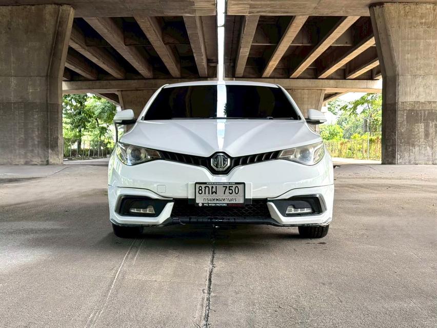 ขายรถ MG5 1.5X Turbo Sunroof ปี 2019 สีขาว เกียร์ออโต้
