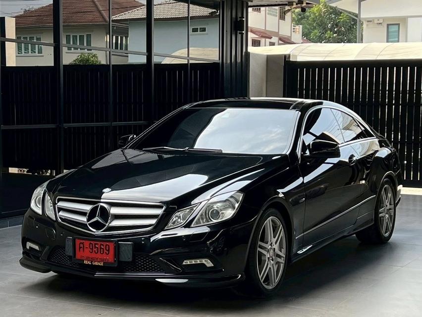 Mercedes-Benz E200 CGI Coupe