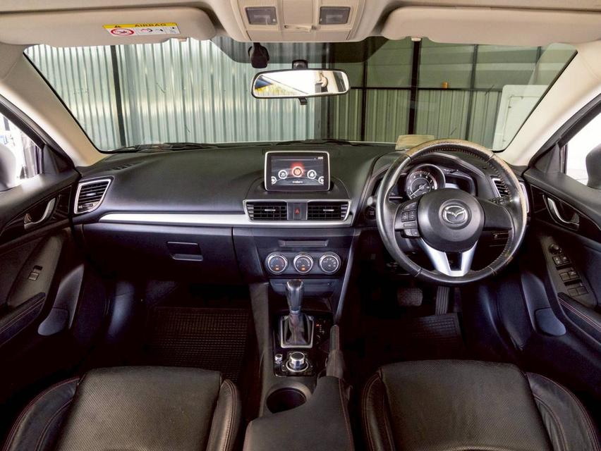 MAZDA 3 2.0S SEDAN ปี จด 2015เจ้าของเดียว ไม่มีอุบัติเหตุ ไม่ติดแก๊ส 13