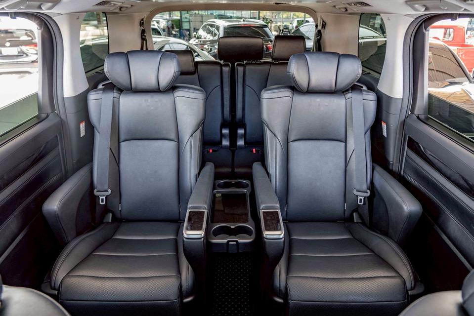รหัสรถ NP7741 รุ่นรถ : TOYOTA VELLFIRE 2.5ZG EDITIONปีรถ : 2021 รูปที่ 13