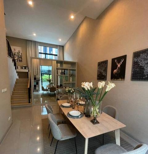 ให้เช่าทาวน์โฮม 3.5 ชั้น อาร์เด้น พัฒนาการ 20 Arden Pattanakarn ตกแต่งพร้อมเฟอร์นิเจอร์ 3