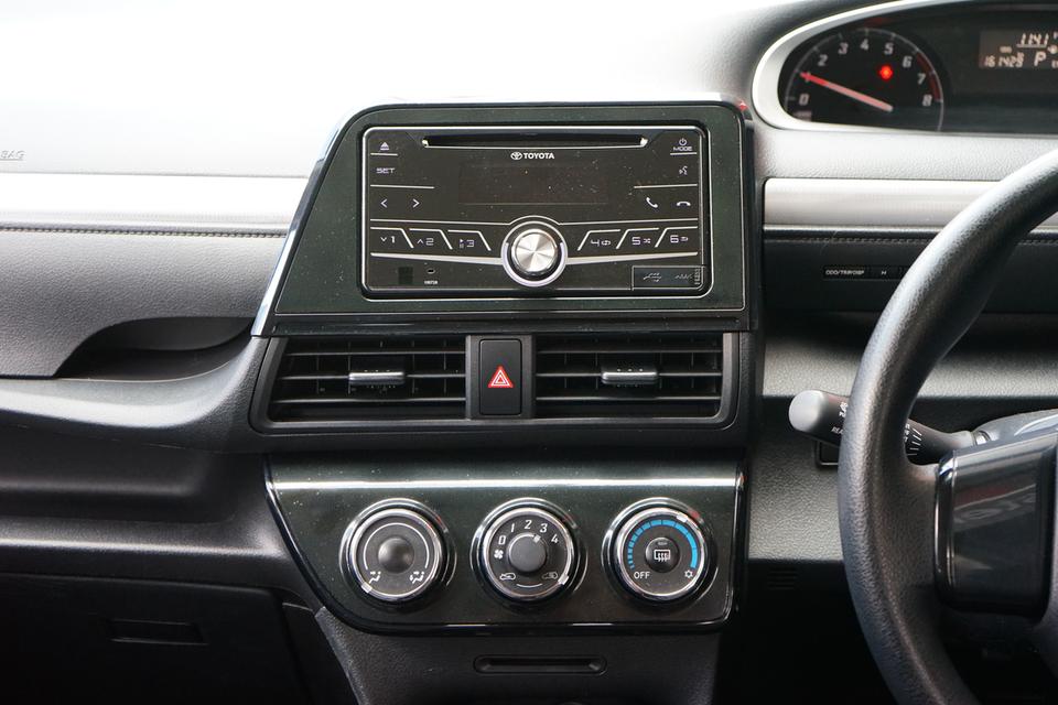 2018 TOYOTA SIENTA 1.5 G  ( 8126 )  14