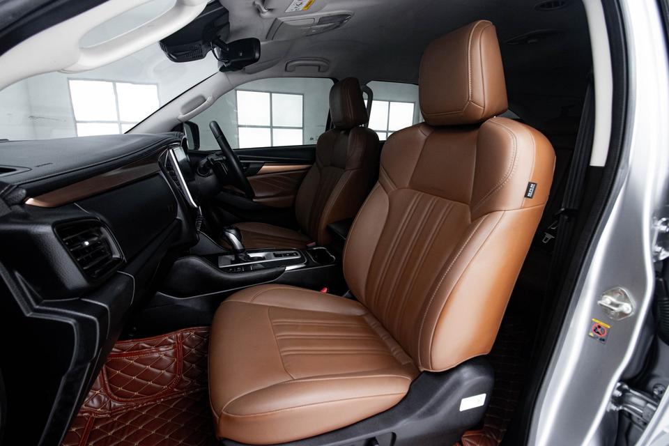 ISUZU MU-X 3.0 ULTIMATE 2WD AT 2021MU-X ตัวท็อป Ultimate 3.0 ดีเซล ดีไซน์ใหม่ กว้าง นั่ง 7 ที่นั่ง รูปที่ 10