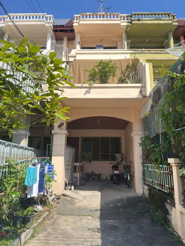 ขายบ้าน 3 ชั้น หมู่บ้านพนาสนธิ์แกรนด์วิลล์ ซอยเสรีไทย 68 4